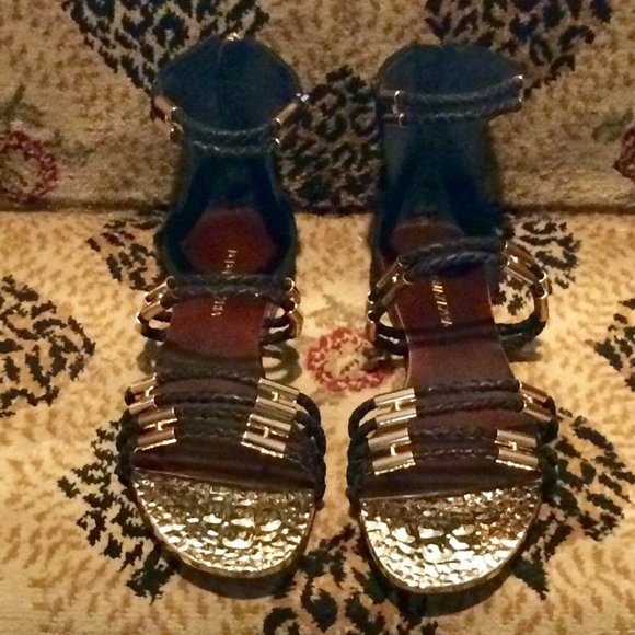 NEW BCBGMaxAzria Royale Black Gold Leather Sandals - Picture 2 of 9